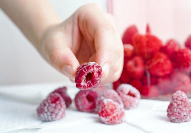 Maline, jagodičje, ki po odmrzovanju najlepše ohrani obliko. Foto: namaki/Sutterstock
Foto: