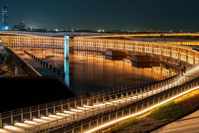 Grand Ring je zasnovan kot krožna pot, ki povezuje paviljone. Foto Shawn.ccf/Shutterstock