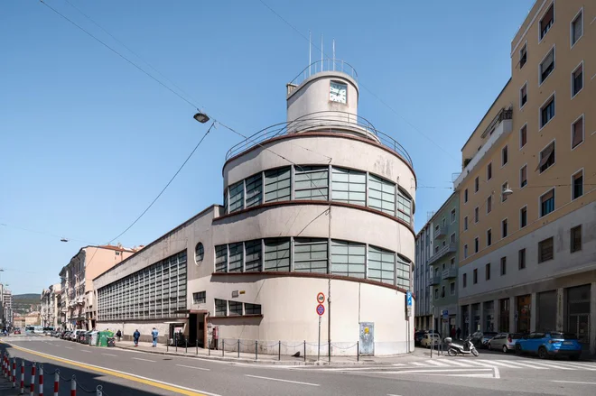 Pokrita tržnica, Trst, 1935-33, arhitekt Camillo Jona Foto Roberto Conte