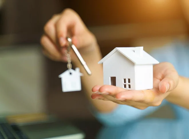 Nova gradnja ne zagotavlja vedno bivanja brez težav. Foto Nopparat Khokthong/Shutterstock