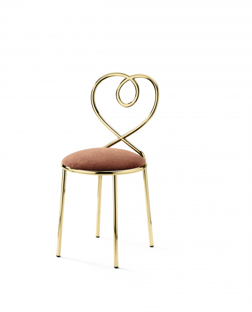Za italijansko podjetje Ghidini1691 je Nika Zupanc oblikovala nov stol Love Chair.