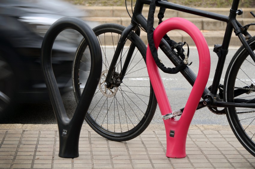 Sistem za parkiranje koles Loclock, oblikovanje Alex Fernández Camps, podjetje Durbanis
