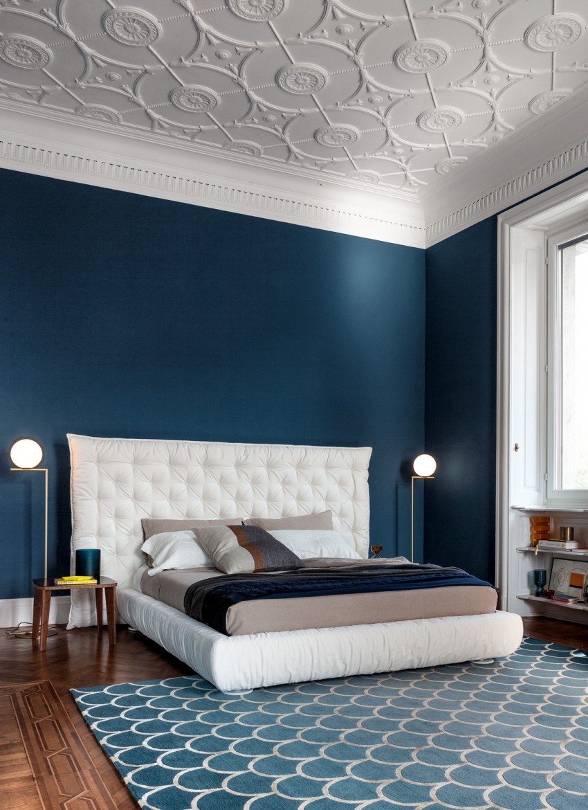 <p>Modra je pogosta izbira za barvo stene v spalnici.</p>