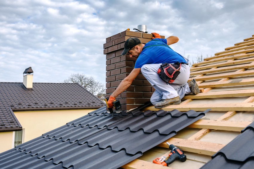 Streho iz opečnih ali betonskih strešnikov menjamo na 30 let, ob rednem vzdrževanju pa se ta doba lahko bistveno podaljša.