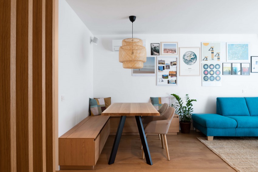 <p>Prenove 56 kvadratnih metrov velikega stanovanja so se lotili arhitekti Urša Kres, Tina Begović in Urban Pahor iz biroja idea:list studio.</p>