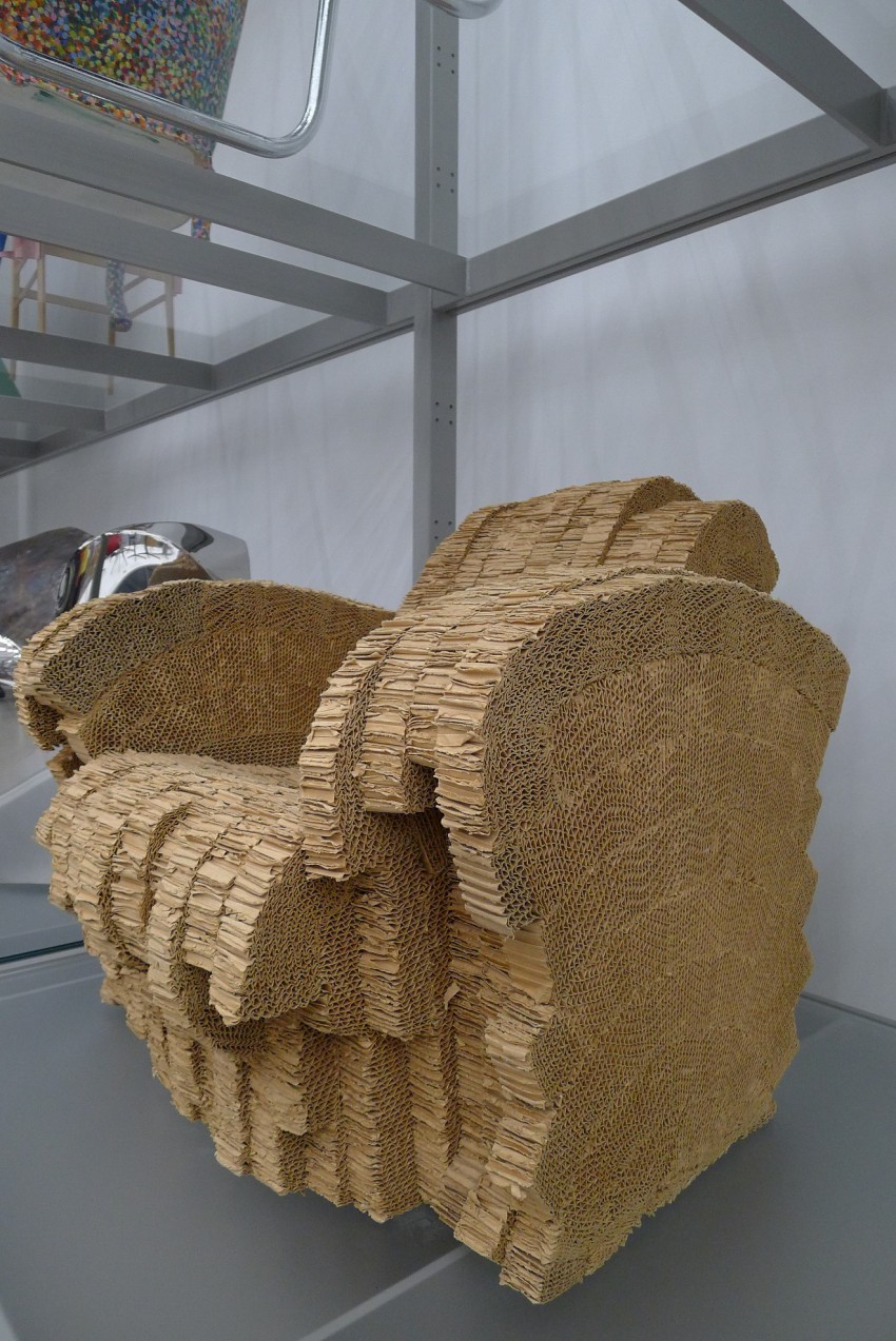 <p>Muzejski protip Gehryjevega Bobra (Beaver chair) iz kolekcije Experimental edges</p>