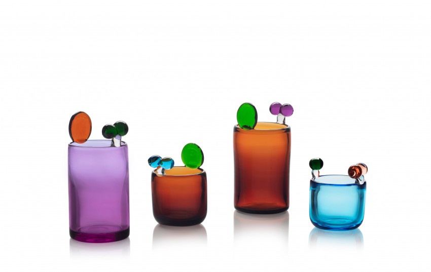 <p>V novi kolekciji so tudi umetniške vaze PomPom.</p>