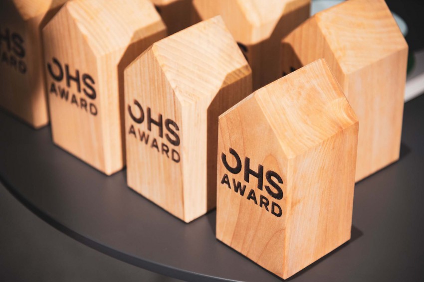 <p>Nagrada OHS Award je prva slovenska arhitekturna nagrada po izboru najširše javnosti za najboljše realizirane arhitekturne dosežke.</p>