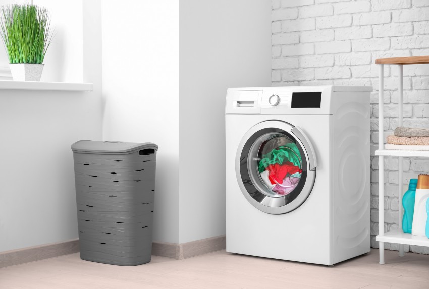 Novejši pralni stroji imajo motor z invertersko tehnologijo, ki pripomore k velikim prihrankom pri električni energiji in daljšemu trajanju motorja.